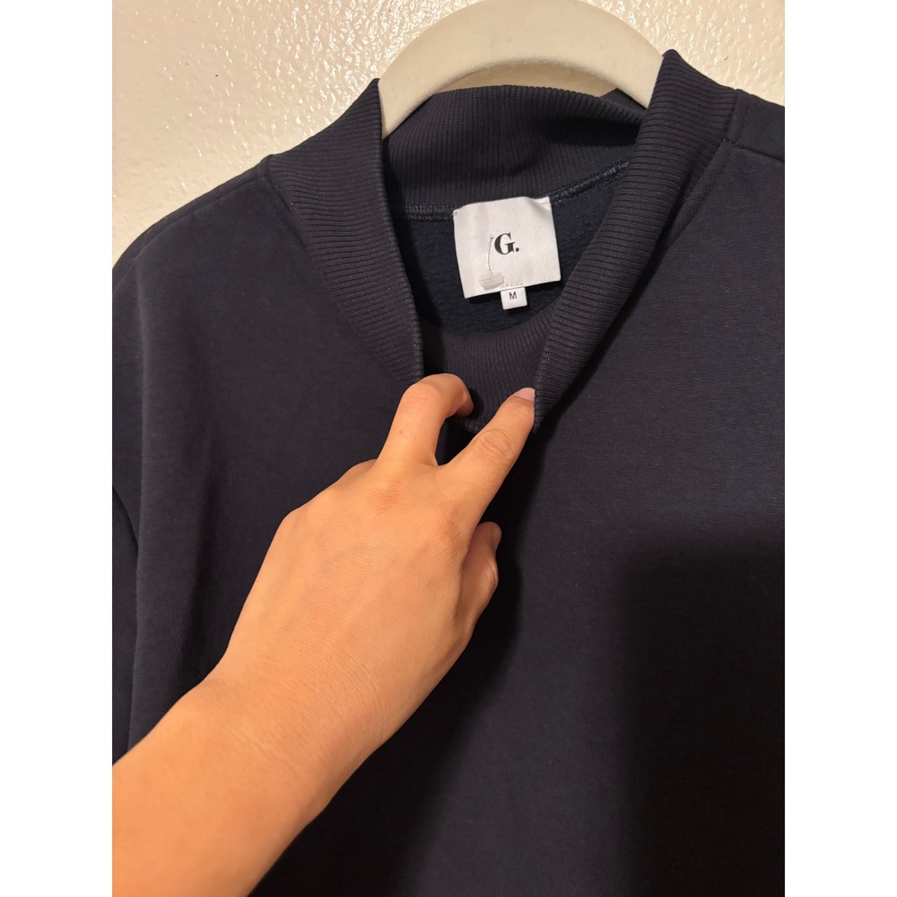 G. Label by Goop Made in Italy Puff Sleeve Sweatshirt Womens Medium Navy Blue - Picture 4 of 8